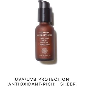 True Botanicals Everyday Sheer Coverage—Light Tint